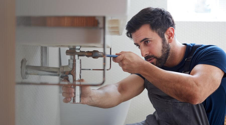Sink faucet replacement in Pennville, IN